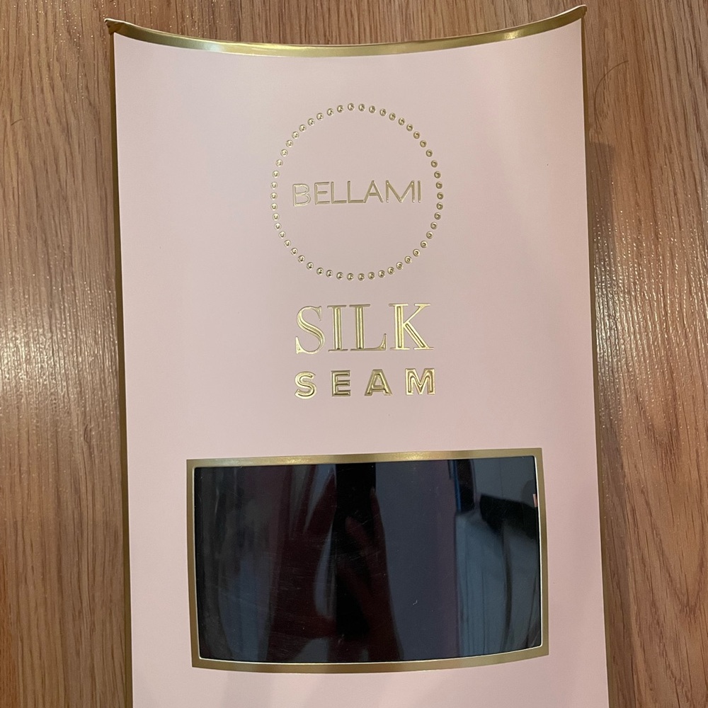 Bellami SILK SEAM 22” Jet Black Hair Extensions- work 1x for 1 hour (pre-washed)